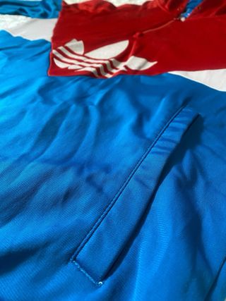 Sudadera Adidas con capucha Talla L