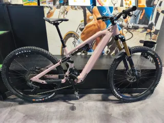 Bicicleta Eléctrica Montaña Moustache 