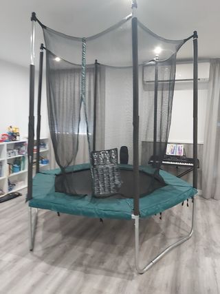 Cama elástica 2,40m con red de seguridad