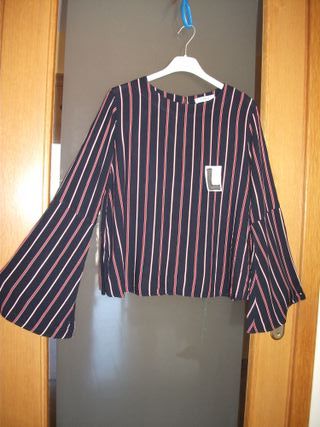 Blusas, vestidos, vestidos, Tallas M y L