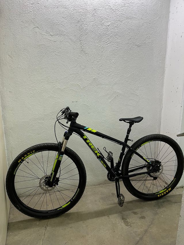 Bicicleta Trek X-Caliber 9 (2017) Mejorada