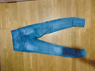 Pantalones varios Muchos  (más en el perfil)