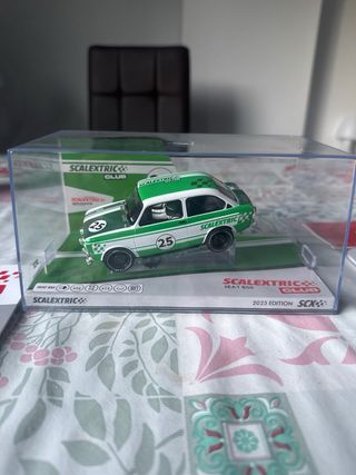 Coche Scalextric SEAT 850 N84 Octubre 2005
