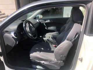 Hago cambio por Traccion Quattro!. Audi A1 AMBITIO