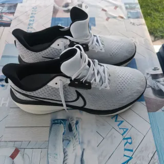 Nike Vomero 17 Zapatillas Running Hombre