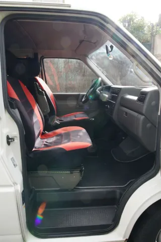 Volkswagen T4 1996. Motor 2.4D. Camper.