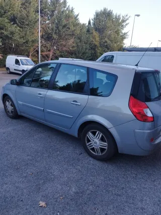 Renault Grand Scenic 2005