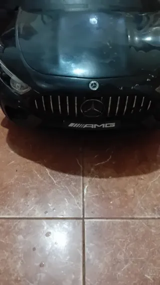 Coche de juguete Mercedes-AMG