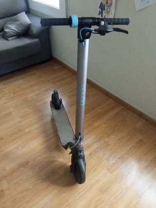 Patinete eléctrico cecotec bongo serie A usado..