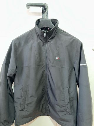 Chaqueta Cortavientos Tommy Jeans Negra
