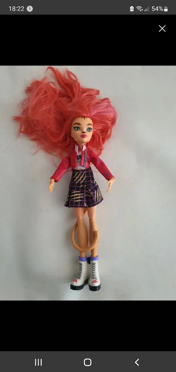 Muñeca Monster High pelo rojo