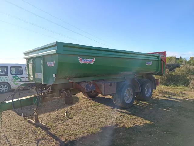 Remolque de obra verde