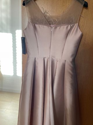 Vestido fiesta Mariacoca rosa con pedrería