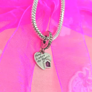 CHARM CORAZON CASA HOGAR
