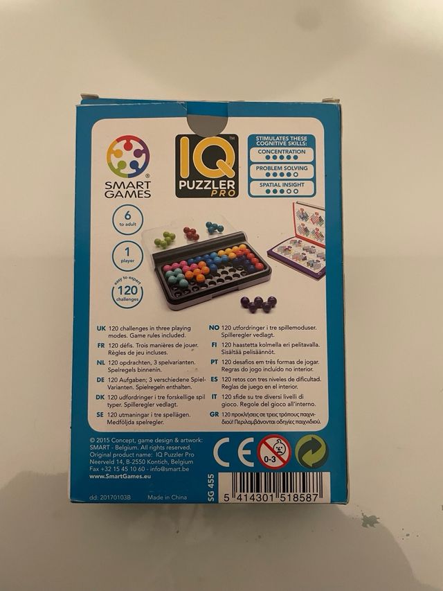 IQ Puzzler Pro Smart Games