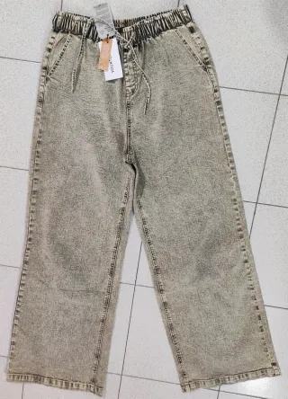 Jeans vita alta effetto stone washed