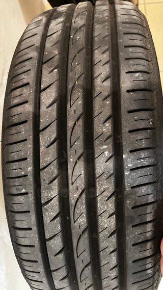 Neumáticos Roadstone Sport 04