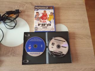 Console PlayStation 2 + 3 giochi
