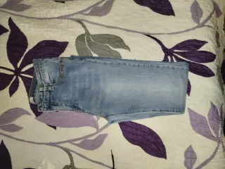 Pantalones vaqueros azules
