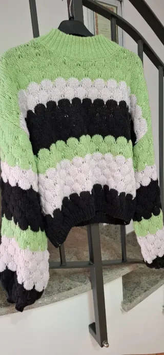 Pullover donna cropped a righe