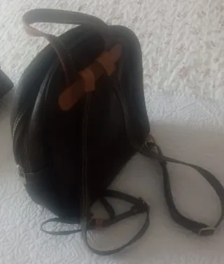 Mochila de piel mujer negra y marrón