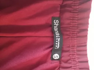 Falda pantalón burdeos talla S