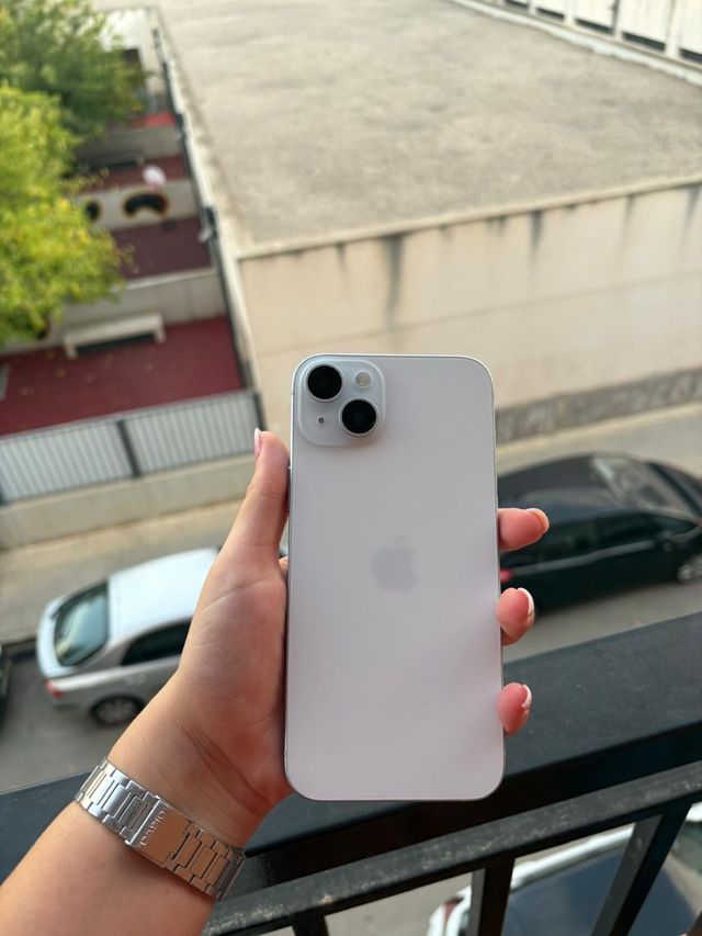 iPhone 15 Plus rosa/argento