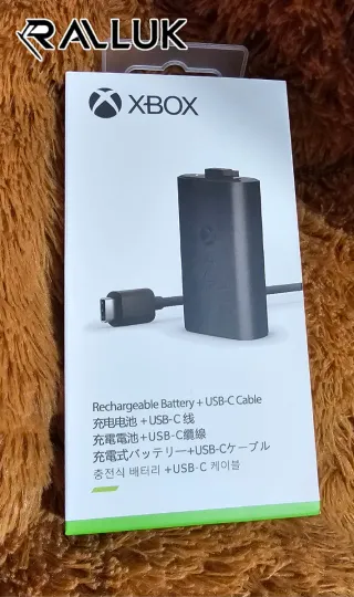 Batteria Ricaricabile XBOX + Cavo USB-C