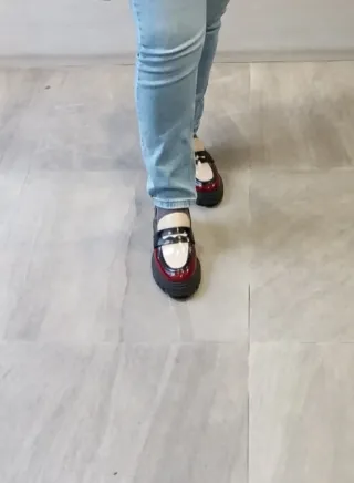 Mocasines Dansi Rojo y Blanco