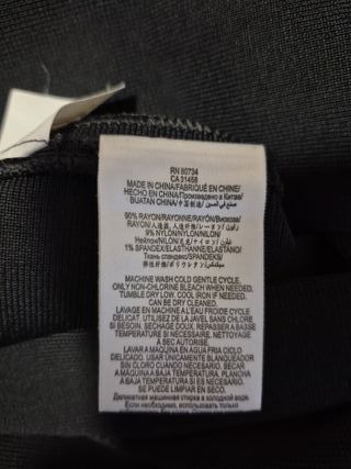 Vestido de cóctel negro