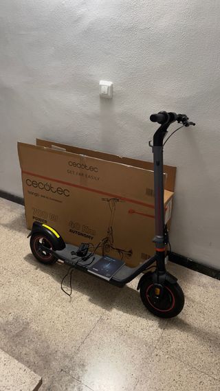 ¡COMO NUEVO! Patinete electrico