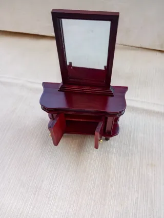 Mueble miniatura salón con espejo