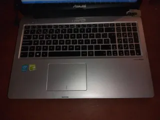 Asus TP550L i5 Plata