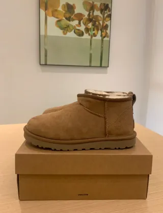 Botas UGG Clásicas Talla 36 Marrones