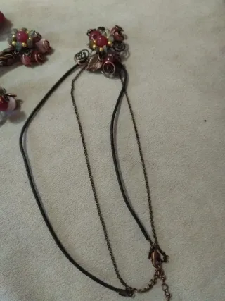 Conjunto de bisutería artesanal