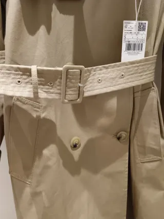 Gabardina Mango Beige