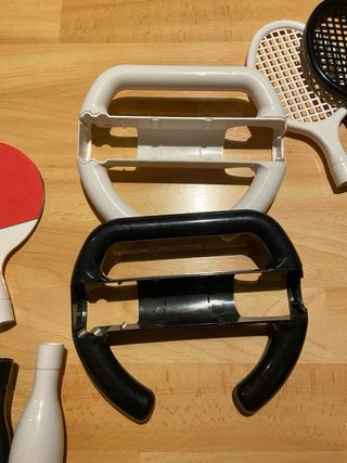 Accesorios Wii: Pistolas, Raquetas, Volantes