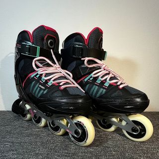 Patines Oxelo con accesorios y casco Rio Roller