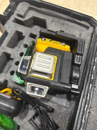 Nivel Láser Dewalt 360° 12V
