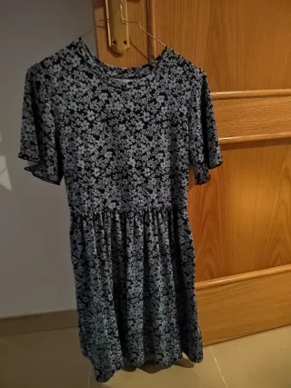 Vestido estampado floral Lefties