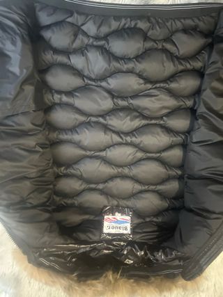 Blauer Piumino Nero con Cappuccio Pelliccia