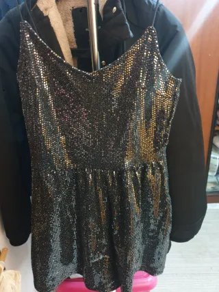 Mono de fiesta lentejuelas negro y plata