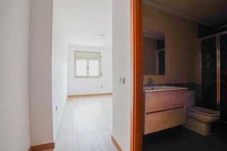 Piso en venta en Montbrió del Camp