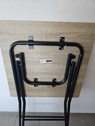 Tavolo alto pieghevole stile bar