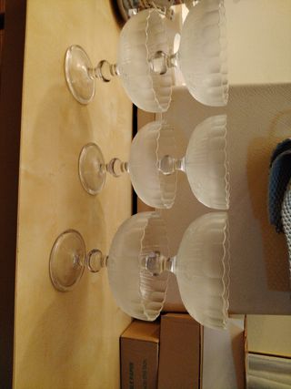 6 copas de cristal grabadas