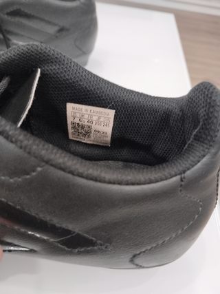 Botas de fútbol Adidas Negras