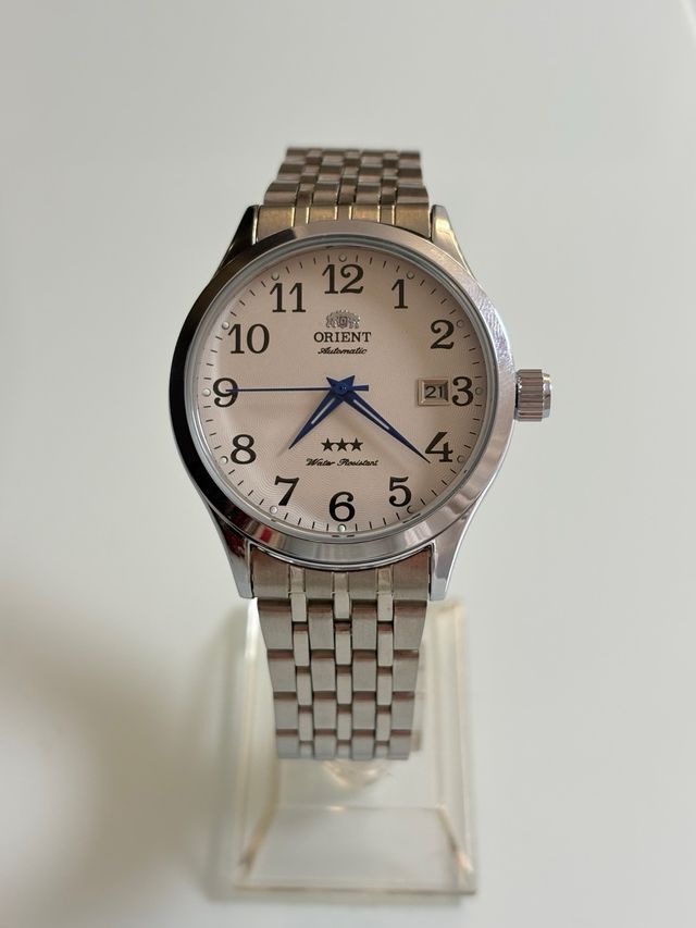 Reloj Orient Automático “3 Stars” - 22 rubíes