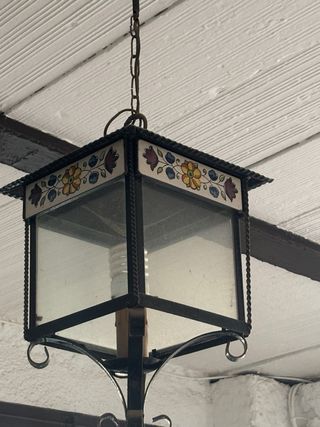 Lámpara de exterior antigua