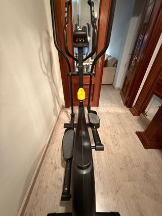 Elíptica DOMYOS C3.0