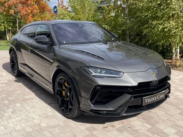Lamborghini Urus 2024